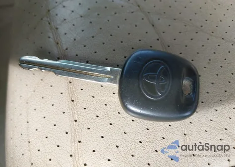 2005 Toyota Highlander Limited V6 from USA, damaged, VIN JTEEP21A850111175